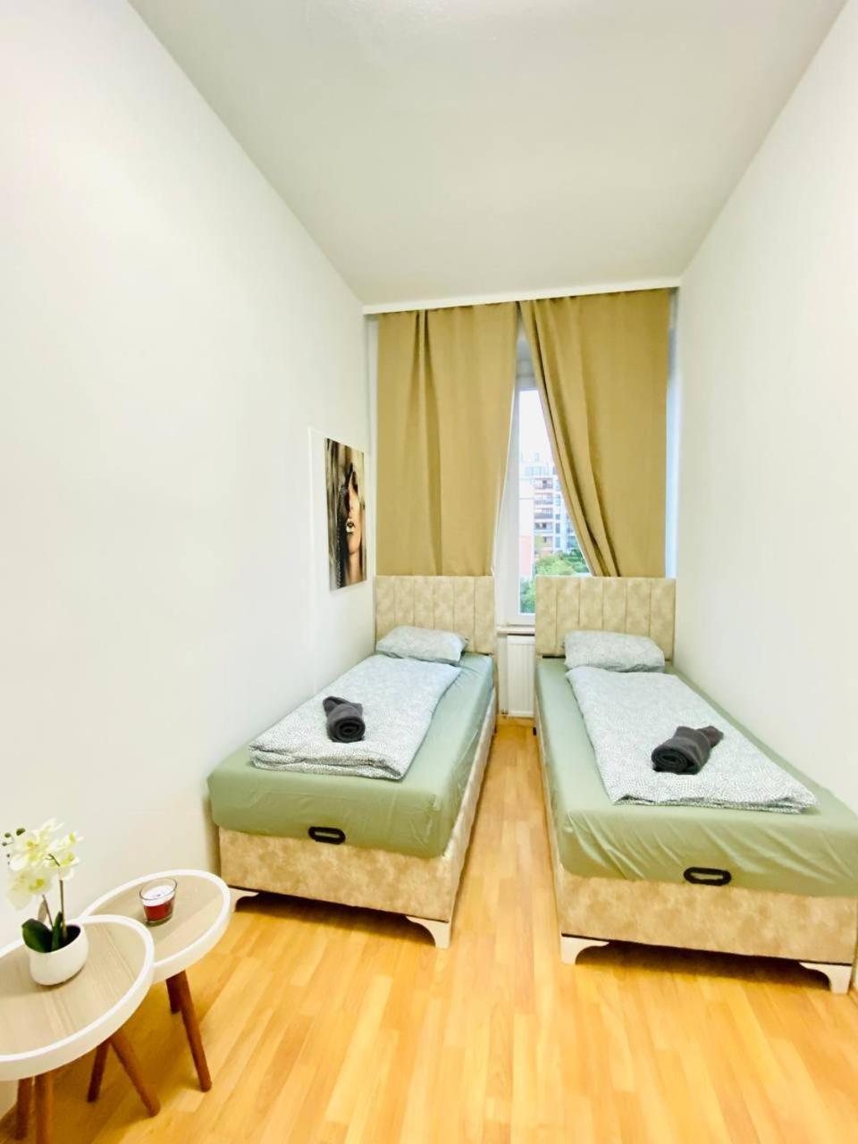 Privatunterkunft Comfortable In The 23rd District Of Fr4 Wien