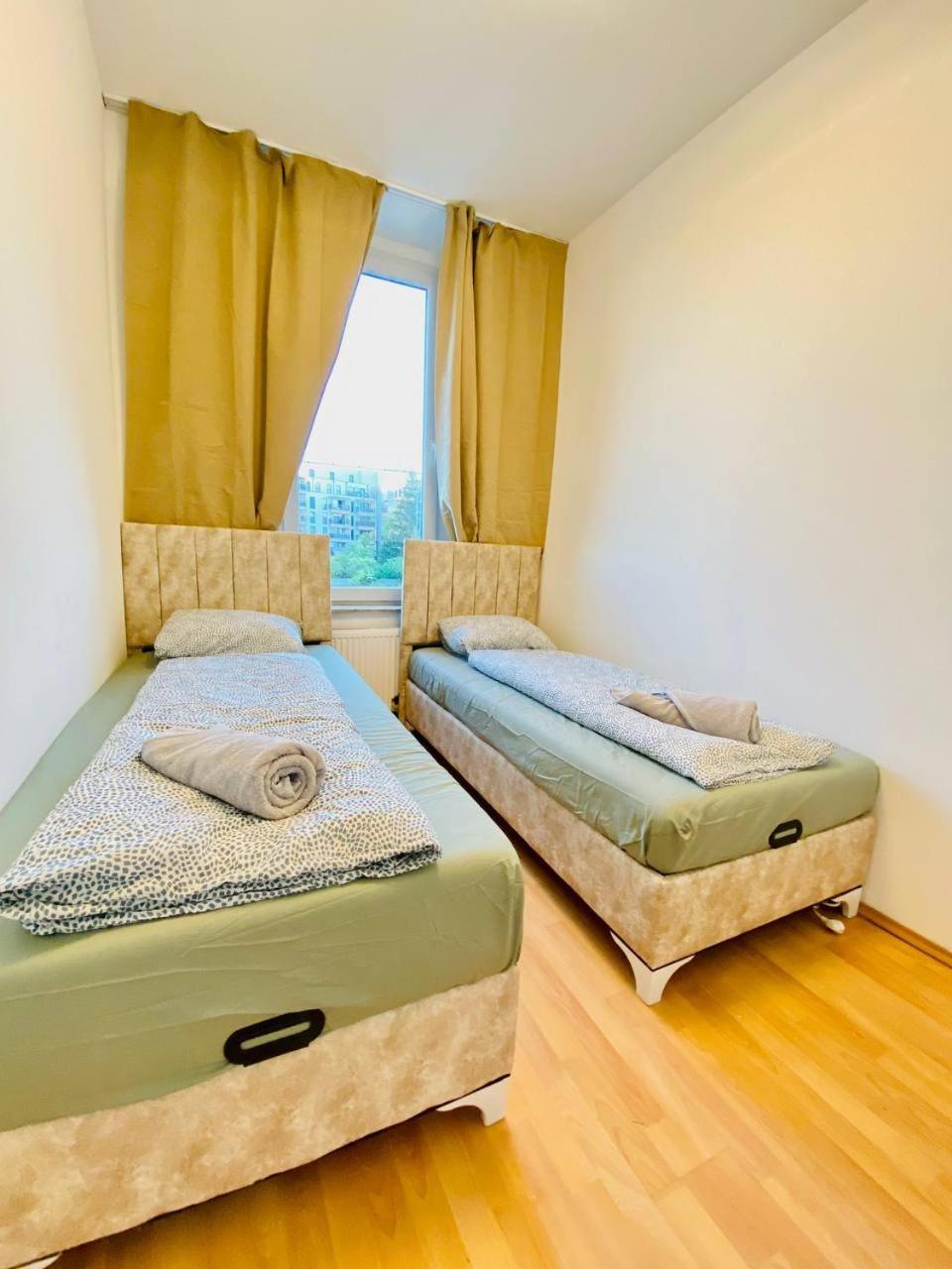 Comfortable In The 23rd District Of Fr4 Wien