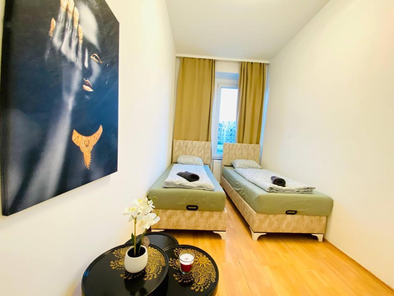 Privatunterkunft Comfortable In The 23rd District Of Fr4 *