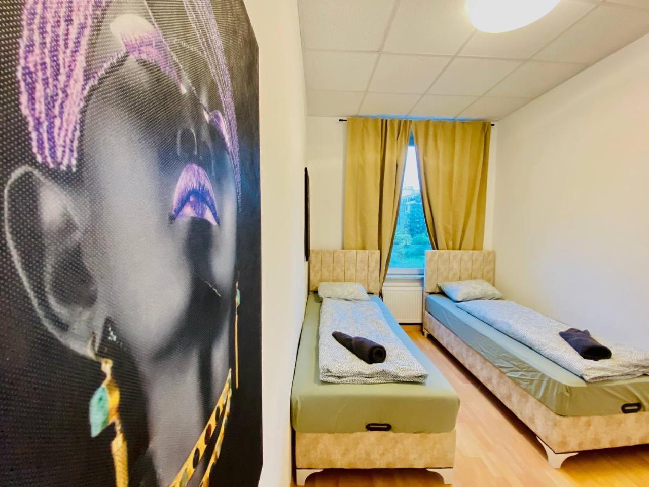 Comfortable In The 23rd District Of Fr4 Privatunterkunft Wien
